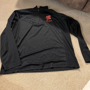 TSI Activewear Wisconsin Badger Pullover, Large, Black